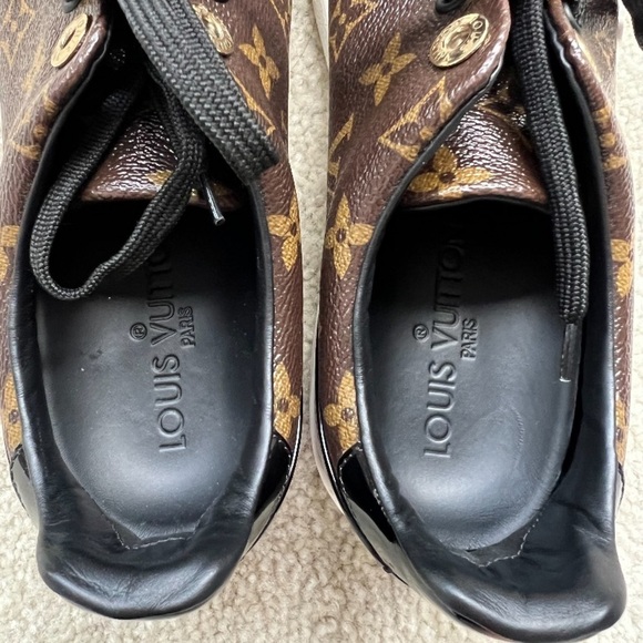 Louis Vuitton Frontrow Sneaker - Picture 4 of 7